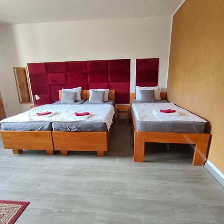 Penzion U Jezu - Ubytovani Pasohlavky Bagian luar foto