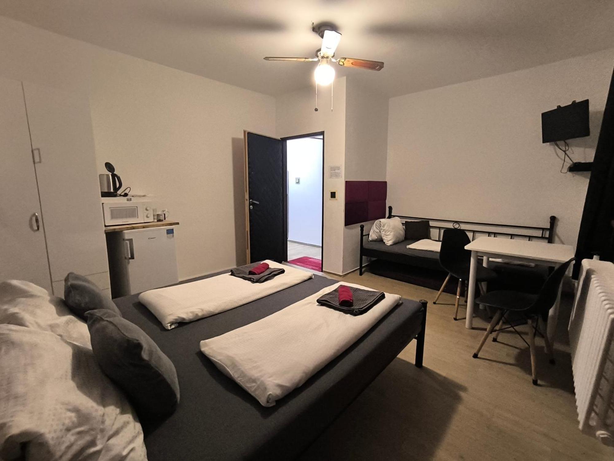 Penzion U Jezu - Ubytovani Pasohlavky Bagian luar foto
